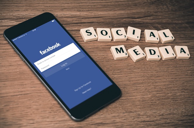 Social Media Facebook Safety Tips in Hindi